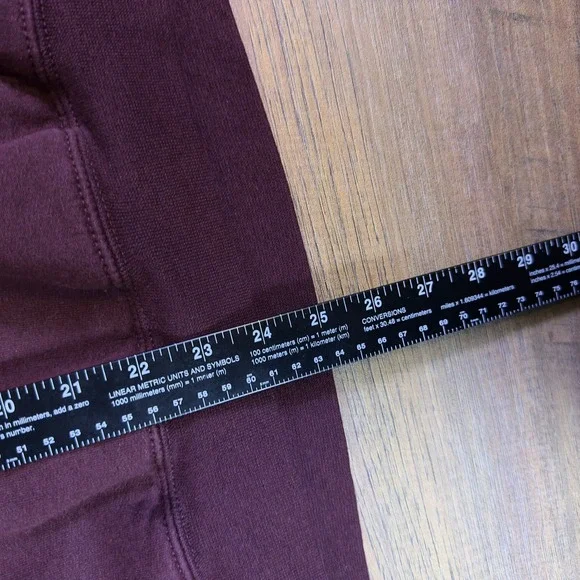 Champion UMD Bulldog Hockey Hoodie Mens Large Maroon Pullover Sweatshirt L - Picture 5 of 5